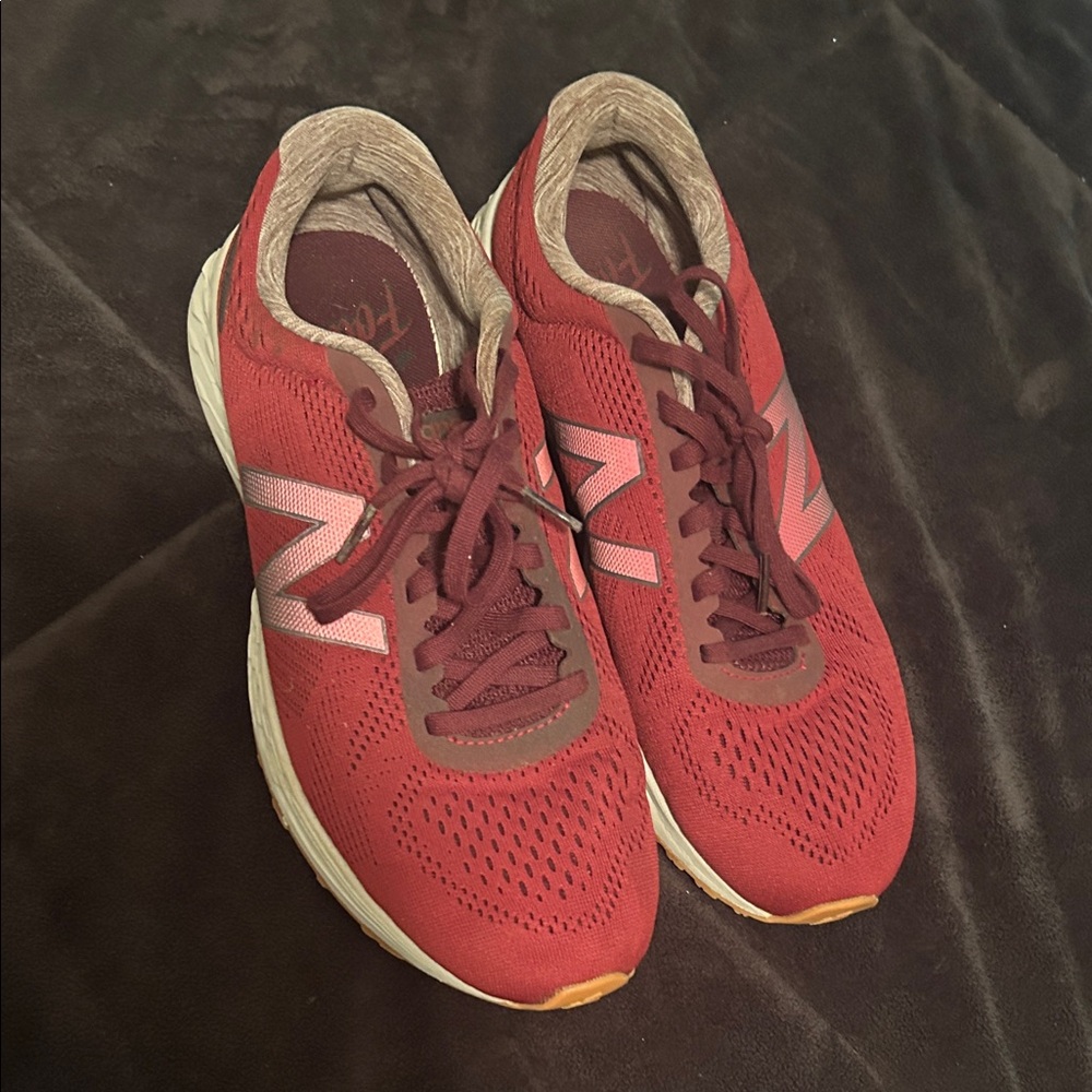 New Balance Women's Red and Pink Sneakers